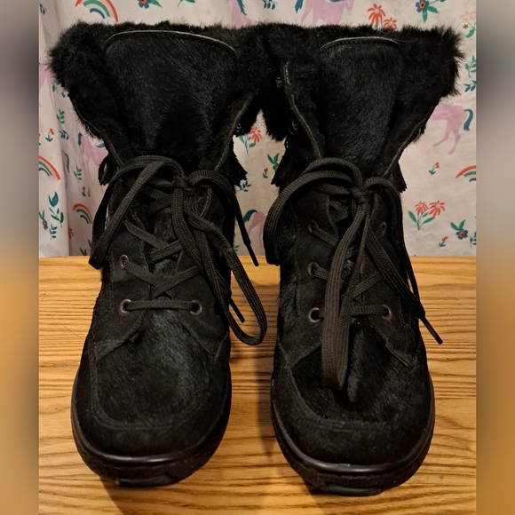 NWOT Oscar Black Rabbit Fur & Shearling Comfy Moccasin Ankle Boot Shoe SZ 7.5 - Picture 2 of 9